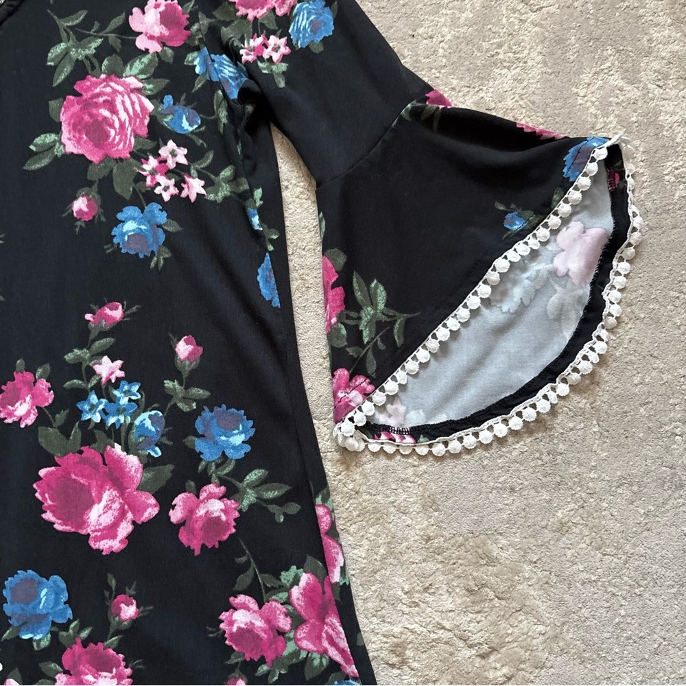 Bella & Birdie Girls Floral Rose Bell Sleeve Dress Size 12-14 (Large) Youth - Picture 5 of 13